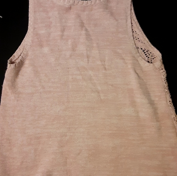 Pink American Eagle Crop top Xs - Picture 2 of 4